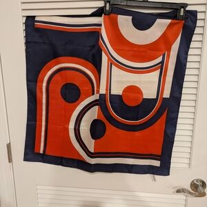 Geometric Patterned  Scarf 100% Water Repellent Vintage  Size 27" x 27"